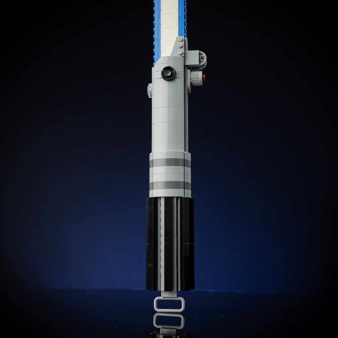 Luke’s Episode IV Life-Sized Saber