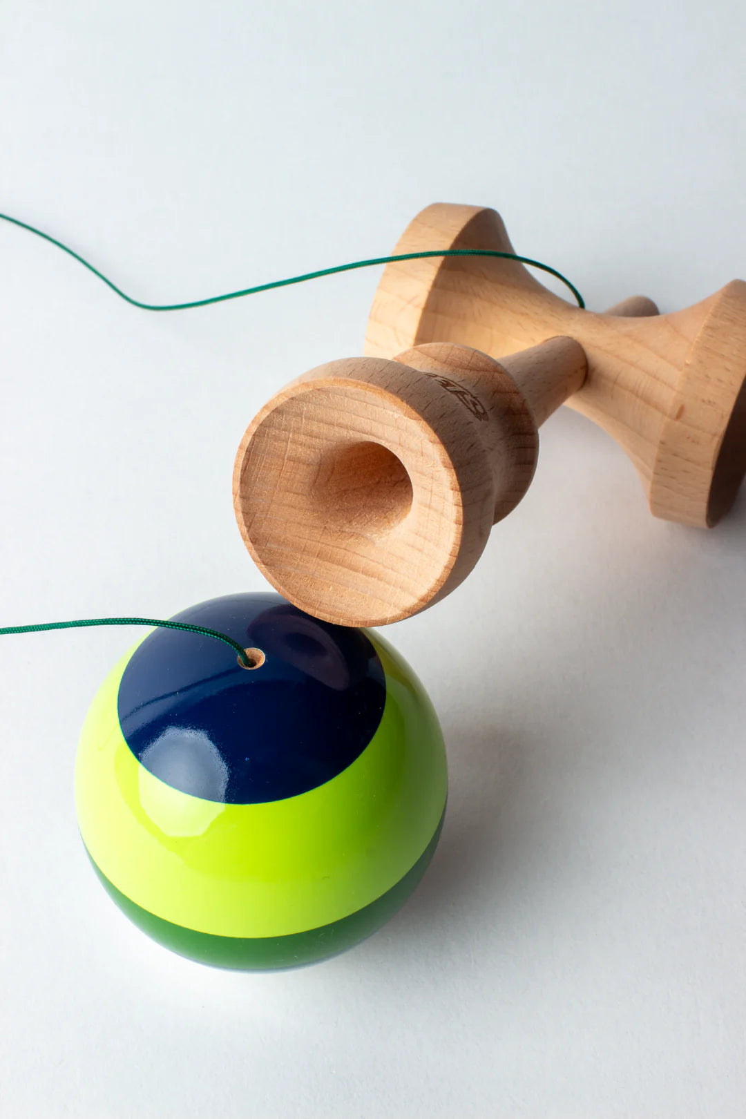 Classic 5 Stripe - Dougy - Sweets Kendamas - Sticky Clear