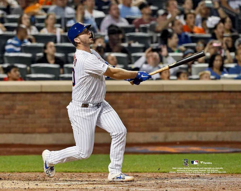 Pete Alonso Record-Breaking Home Run New York Mets 8" x 10" Baseball Photo