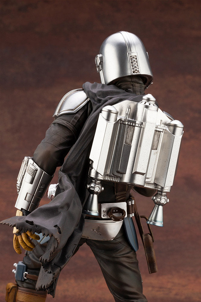 THE MANDALORIAN & THE CHILD ARTFX PVC STATUE