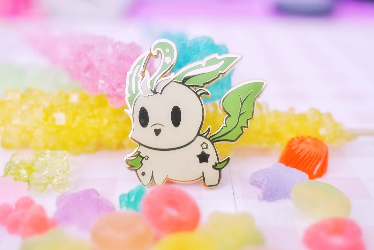 Pokemon: Shiny Leafeon Enamel Pin