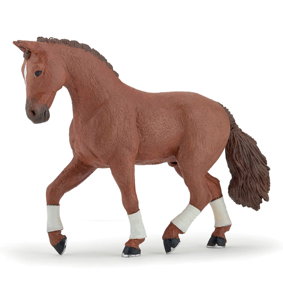 Papo France: Horses, foals & ponies - Chestnut Hanoverian Horse