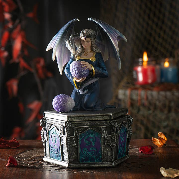 Dragon Friendship Box: Spring