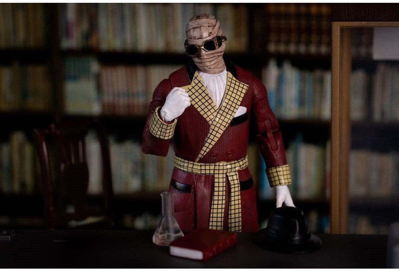 Universal Monsters: The Invisible Man - 6" Scale Figure