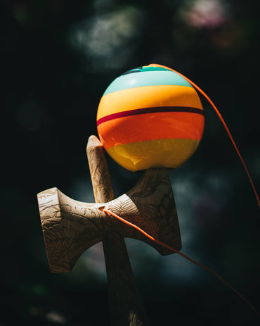 Kaizen Kendama - Nova Shape - Toucan