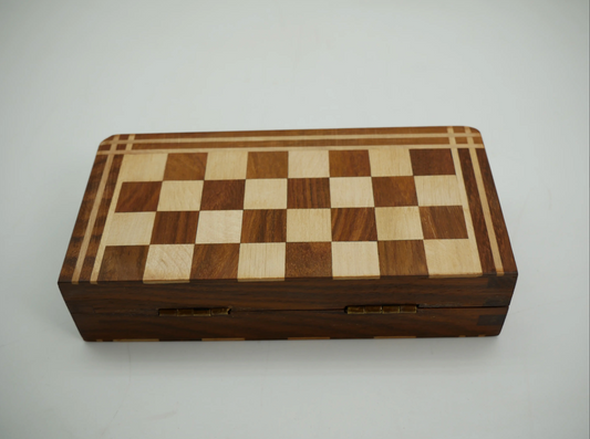 Chess Set - Magnetic Folding - Wood